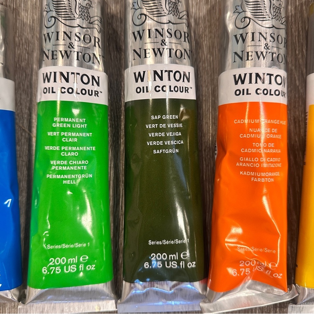 Winsor & Newton Winton Oil Paint Set of 8 Large Paint Tubes. New - Picture 3 of 4